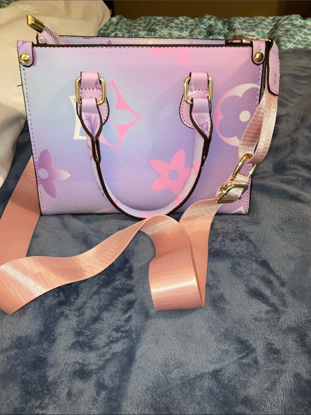 Designer-Inspired Lavender Floral Tote with Pink Strap - Picture 5 of 9